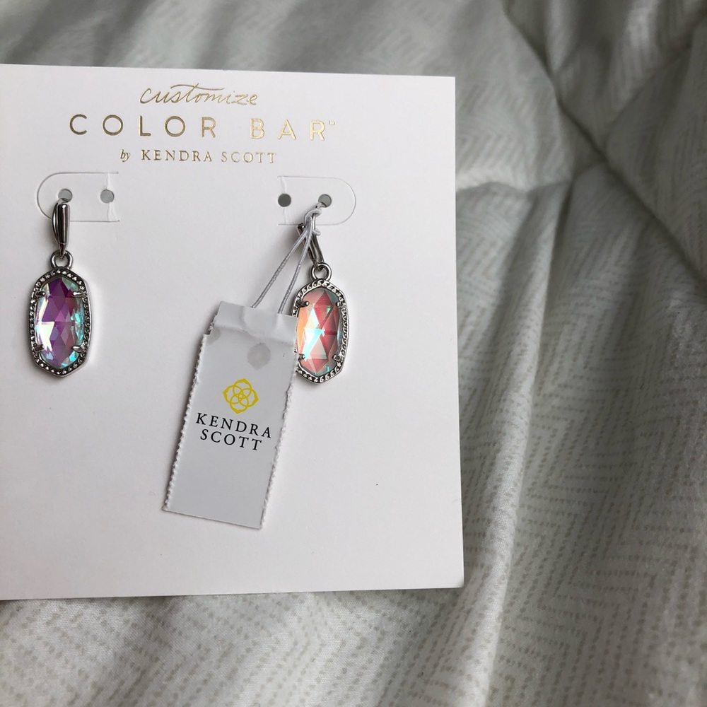 BRAND NEW KENDRA SCOTT EARRINGS
